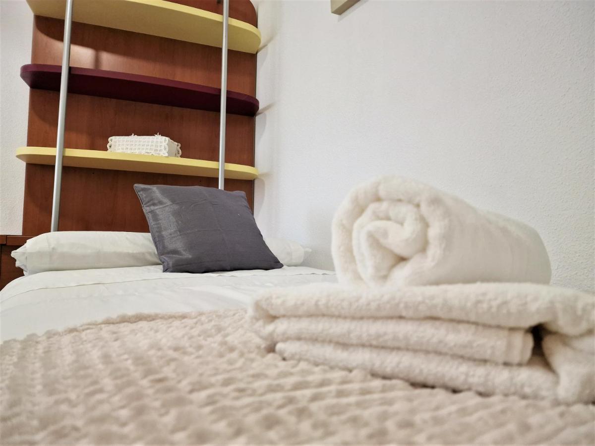 Ds Duplex Acera Del Rio, Parking Opcional Lägenhet Córdoba Exteriör bild